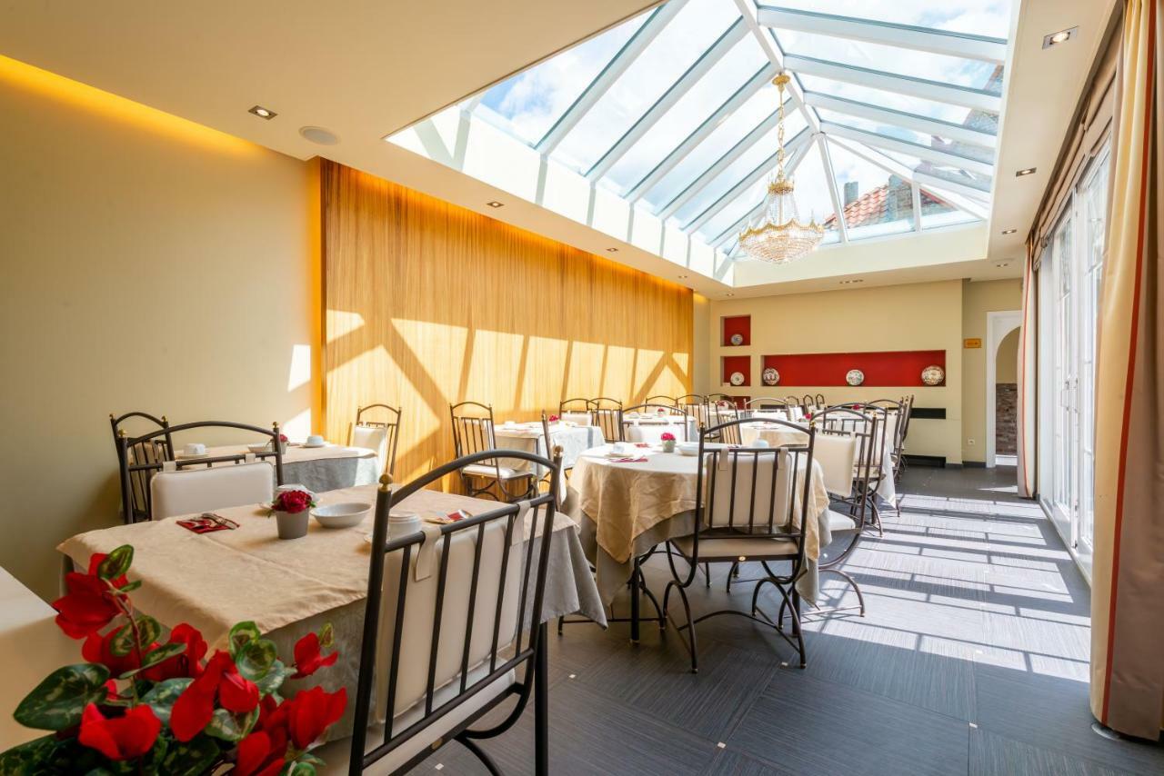 The Black Swan Hotel Brugge Bagian luar foto