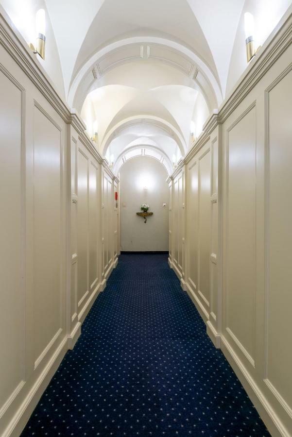 The Black Swan Hotel Brugge Bagian luar foto